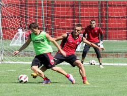 Gençlerbirliği'nde Orhan'ın Doğum Günü Brezilya Usulüyle Kutlandı