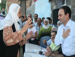 Baydemir: "Herkes Kapısının Önünü Temizlerse Temizlik Sorunu Çözülür!"