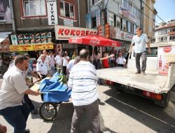 Bursa Zabıtası Seyyar Satıcılara Göz Açtırmıyor