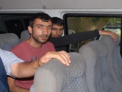 Otobüse Molotof Attığı İddia Edilen Zanlılar Adliyeye Sevk Edildi