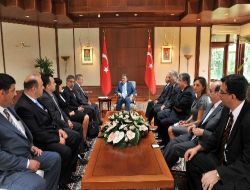 KKTC Başbakanı İrsen Küçük, Cumhurbaşkanı Abdullah Gül'ü Ziyaret Etti!
