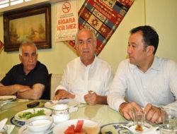 "üretici Tarım Bakanı'na Küstü"