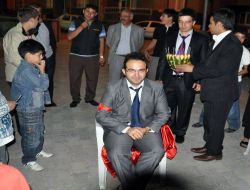 Bir Apartmanda 3 Düğün Birden Yapılıyor