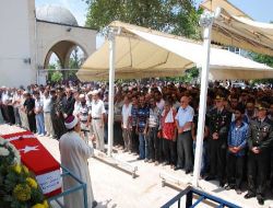 Asker Ocağında Arkadaş Kurşunuyla Ölen Er Rıdvan Süren Toprağa Verildi