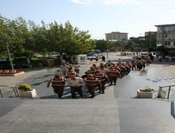 Esnaftan Mal Alıp Parasını Ödemiyorlardı