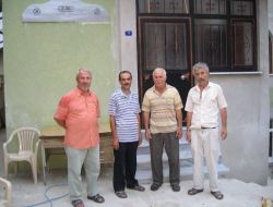 Mahalle Halkı Camilerini Yeniledi