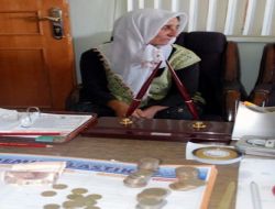 Suşehri Zabıtası Dilencileri Yakın Takibe Aldı