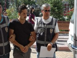 Kına Poşetiyle Eroin Polise Takıldı!