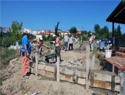 Alaplı'da Mezarlıklar Düzene Giriyor