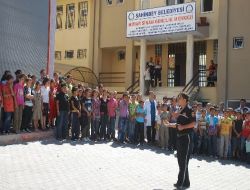 Öğrencilere Yangın Ve Deprem Tatbikatı