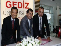 Selim Yaşar, Kanal 35 Hisselerini Gediz Üniversitesine Bağışladı