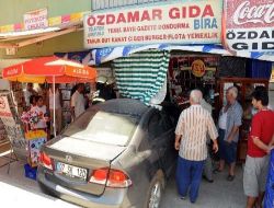 Otomobiliyle Markete Girdi!
