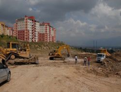 Bolu'da Kürkçüler Ve Memur-sen Yolu Yapılıyor