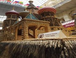 Rusya'nın Sembolü Vasili Kilisesi'nin Maketini, Buğday Başakları İle Yaptılar