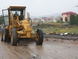 Erzurum'da Yağmur Ulaşımı Etkiledi!