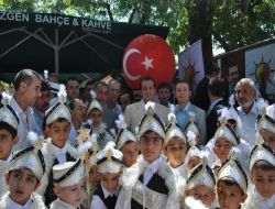 AK Parti, Osmangazili 180 Çocuğu Sünnet Ettirdi