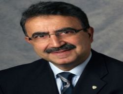 Kanada'nın Waterloo Üniversitesi Bir Türk'e Emanet