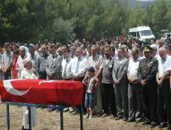 Osmaniyeli Şehit Polis Hasan Aslan'ı Son Yolculuğuna Binlerce Kişi Uğurladı