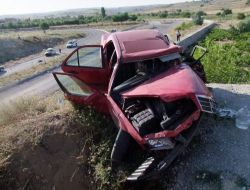 Kırıkkale'de Trafik Kazası: 2 Ölü, 4 Yaralı!