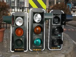 İzmir'de 2 Bin Trafik Lambası Daha Led'li Olacak