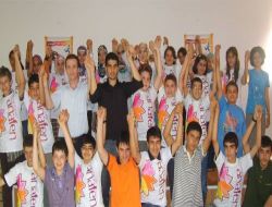Erdemli Işık Anafen Dershanesi, Sbs'de Türkiye Birinciliğini Paylaştı