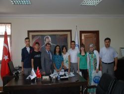 Emirdağ Belediye Başkanı Pala'dan Başarılı Öğrencilere Ödül