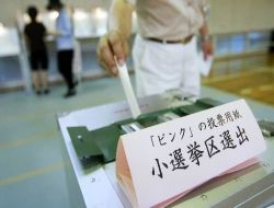 Japon Halkı Tarihi Seçimler İçin Sandık Başında, 54 Yıllık İktidar Değişebilir