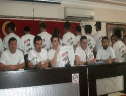 Chp'li Gençler, Referandum Sürecinde 'Hayırda Hayır Vardır' Tişörtleriyle Dolaşacak!!