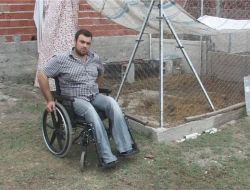 22 Yıldır Tekerlekli Sandayede Yaşıyor, Yaşam Sevinci İle Örnek Oluyor