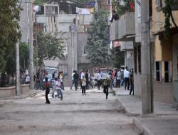 Mersin'deki Bdp Mitingi Sonrası Olaylar Çıktı
