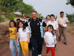 Yaz Spor Okulu Öğrencileri Sabah Yürüyüşünde Buluştu