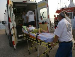 Kas Hastası Küçük Bora'nın İmdadına Vali Arslan Botuyla Yetişti