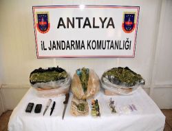 Antalya'da Esrar Operasyonu