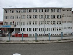 Of'ta Okullar Yenileniyor