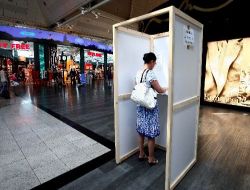 Atatürk Havalimanı'nda Oy Verme İşlemi Bir Saat Gecikmeli Başladı