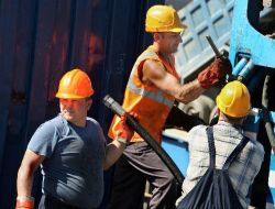 IMF: "Rusya 2010'da Yüzde 4,25 Büyüyecek!"