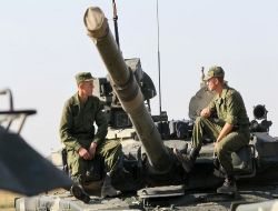 Rusya'nın İran'a Yaptırımdan Kaybı 13 Milyar Dolar