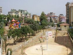 Alanya Belediyesinin Park Çalışmaları Devam Ediyor
