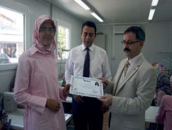 Seyyar Tekstil Kursunu Bitirenler Sertifika Aldı