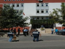Tunceli Belediyesi'ndeki Şüpheli Paket Zaman Ayarlı Bomba Çıktı!