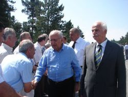 Cindoruk: "Siyaset Askerin Kararlarına Müdahale Etmiştir!"