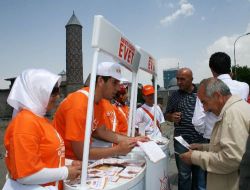Ak Parti, Vatandaşları Demokrasi Elçileri İle Bilgilendirecek