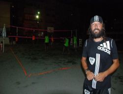 Plaj Voleybolunu Okul Bahçesine Taşıdılar