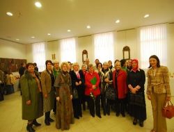 Kaymek, Mostar'da Açtığı Kurslarla Etnik Grupların Kaynaşmasını Sağlıyor