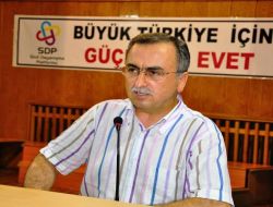 Emekli Başsavcı Petek: "Türkiye'de Hukuk Sade Vatandaşa İşliyor!."