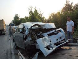 Zonguldak'ta Trafik Kazası:3 Ağır Yaralı