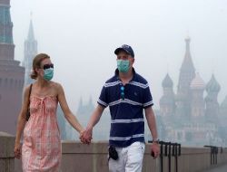 Yabancı Diplomatlar Duman Nedeniyle Moskova'yı Terk Ediyor!.