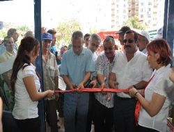 Alışveriş Merkezi Açılışında İzdiham