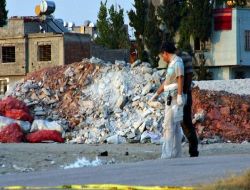 Mersin'de Çocuklar El Bombası Buldu