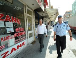 Bornova'da Kaldırım İşgallerine Son